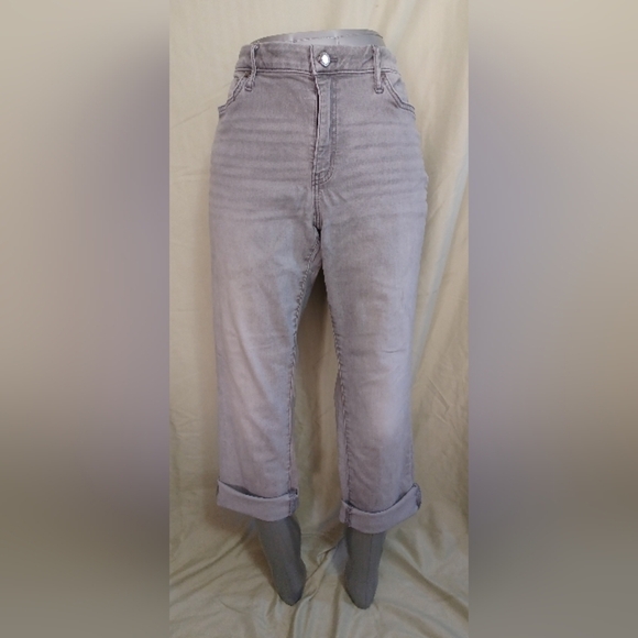 A Simply Vera Vera Wang Straight Leg Capri Jeans - Picture 1 of 8